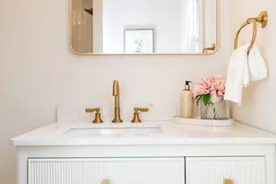 20 Hillside Ave, Medford, MA 02155 - Photo 25