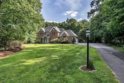 52 Goodnow Ln, Framingham, MA 01702 - Photo 9