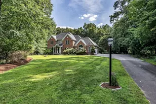 52 Goodnow Ln, Framingham, MA 01702 - Photo 9