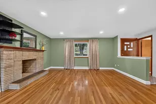 38 Paulson Dr, Burlington, MA 01803 - Photo 9