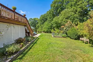 38 Paulson Dr, Burlington, MA 01803 - Photo 35