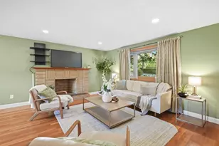 38 Paulson Dr, Burlington, MA 01803 - Photo 7