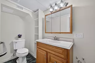 38 Paulson Dr, Burlington, MA 01803 - Photo 27