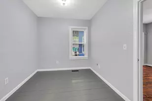 28 Institute St, Fitchburg, MA 01420 - Photo 7