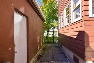 14-16 Nazing St, Boston, MA 02121 - Photo 29