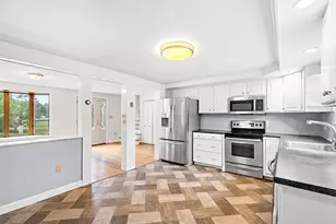 6 Hovey Ave, Natick, MA 01760 - Photo 13
