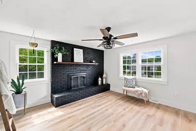 101 Smith Ave, East Longmeadow, MA 01028 - Photo 5