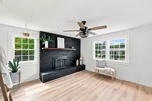 101 Smith Ave, East Longmeadow, MA 01028 - Photo 5