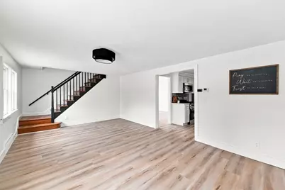 101 Smith Ave, East Longmeadow, MA 01028 - Photo 7
