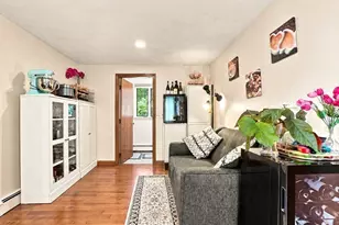 69 Maynard St, Newton, MA 02465 - Photo 17