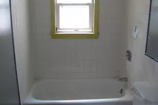 86 Pheland St, Springfield, MA 01109 - Photo 15