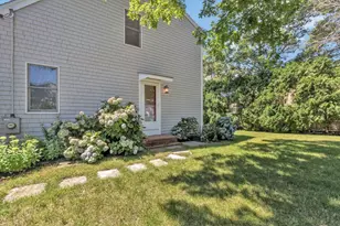 9 Elaine Rd, Barnstable, MA 02601 - Photo 3