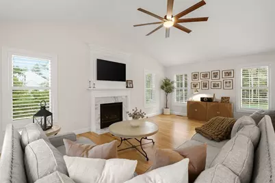 128 Thomas St, Middleborough, MA 02346 - Photo 11