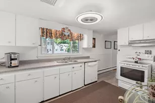 332 Commercial St, Weymouth, MA 02188 - Photo 3