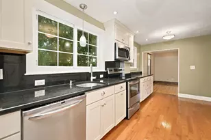 134 Federal St, Weymouth, MA 02188 - Photo 5