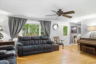 18 Constitution Dr, Plymouth, MA 02360 - Photo 11