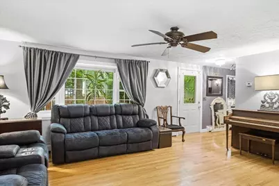 18 Constitution Dr, Plymouth, MA 02360 - Photo 11