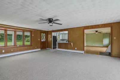 52 Kendall St, Granby, MA 01033 - Photo 9