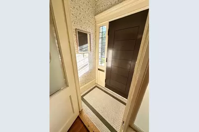 34 Rotch St, New Bedford, MA 02717 - Photo 11