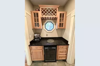 34 Rotch St, New Bedford, MA 02717 - Photo 21