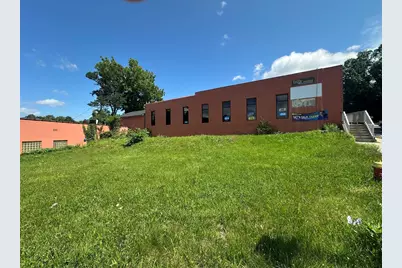141 E Main St, Chicopee, MA 01020 - Photo 5