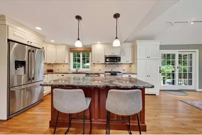 18 Pine Grove Road, Hingham, MA 02043 - Photo 5