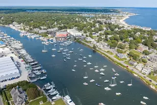 10 Vesper Ave, Falmouth, MA 02540 - Photo 33