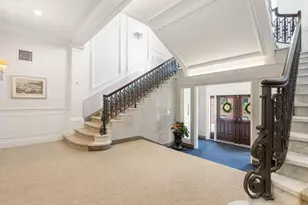 7 Russell St, Plymouth, MA 02360 - Photo 3