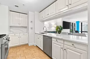 3 Avery St, Boston, MA 02111 - Photo 11