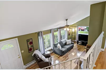 124 Watuppa Ave, Somerset, MA 02726 - Photo 9