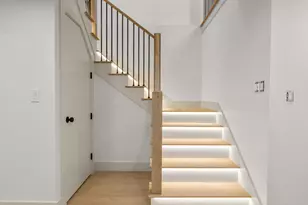 17 Princeton St, Boston, MA 02128 - Photo 1