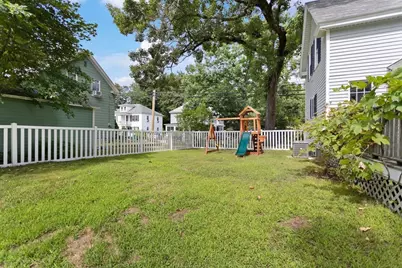 10 Pine St, Westford, MA 01886 - Photo 35