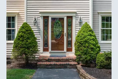 90 Northridge Dr, East Bridgewater, MA 02333 - Photo 5