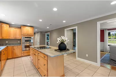 90 Northridge Dr, East Bridgewater, MA 02333 - Photo 15