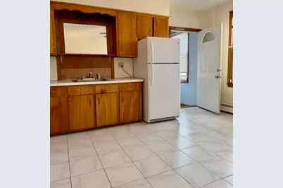69 Washington St #2, Peabody, MA 01960 - Photo 5