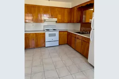 69 Washington St #2, Peabody, MA 01960 - Photo 3