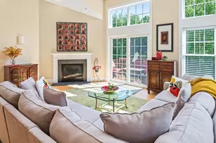 8 Walden Way, Milford, MA 01757 - Photo 11