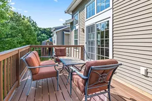 8 Walden Way, Milford, MA 01757 - Photo 17