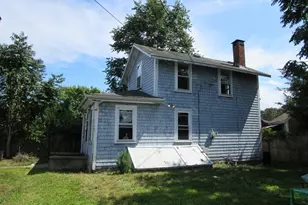 60 11th St, Wareham, MA 02558 - Photo 9