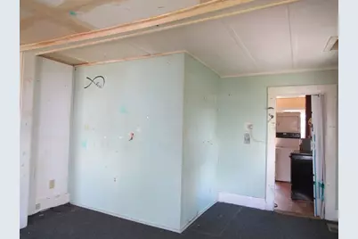 60 11th St, Wareham, MA 02538 - Photo 13