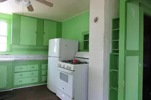 60 11th St, Wareham, MA 02558 - Photo 3