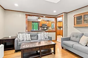 68 Feltham Rd, Springfield, MA 01118 - Photo 7