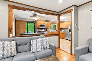 68 Feltham Rd, Springfield, MA 01118 - Photo 11
