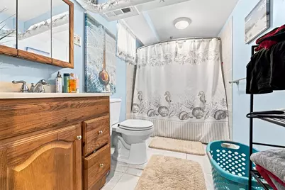 33 George St, New Bedford, MA 02744 - Photo 11