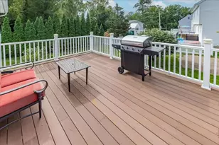 36 Thomas Ave, Haverhill, MA 01832 - Photo 29