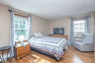 36 Thomas Ave, Haverhill, MA 01832 - Photo 17