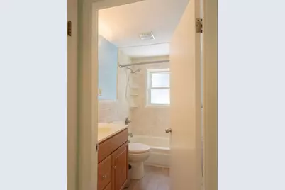 16 Isabel Cir, Randolph, MA 02368 - Photo 7