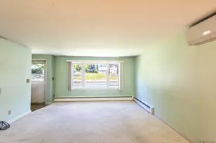 16 Isabel Cir, Randolph, MA 02368 - Photo 5