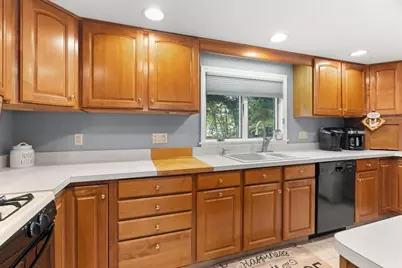 16 Park Lane, Norton, MA 02766 - Photo 13