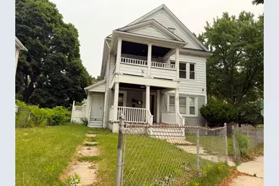 32-34 Vermont St, Springfield, MA 01108 - Photo 3